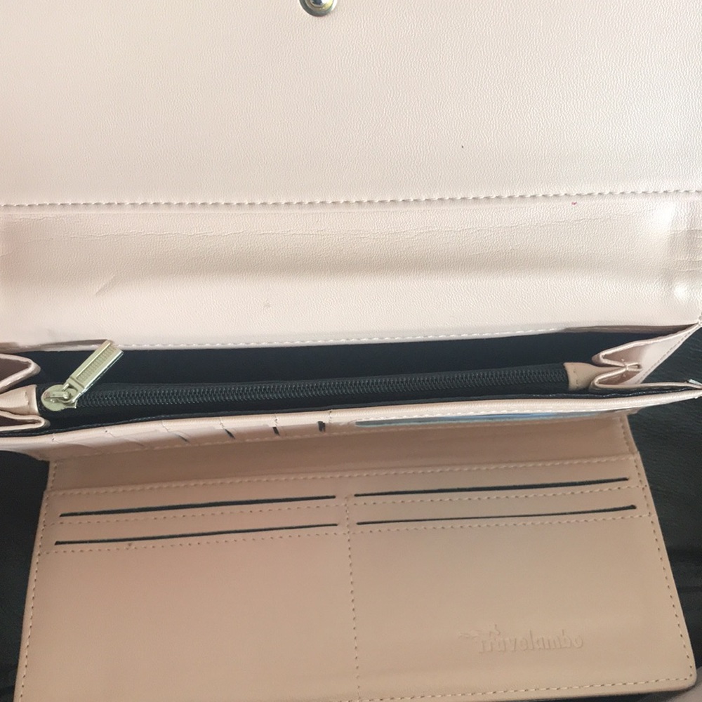 Grey Wallet - Picture 8 of 8